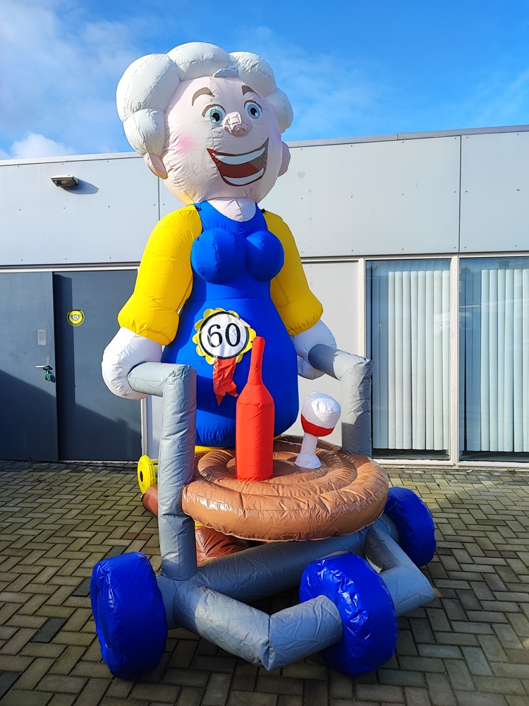 Opblaasbaar feestfiguur huren Zeist